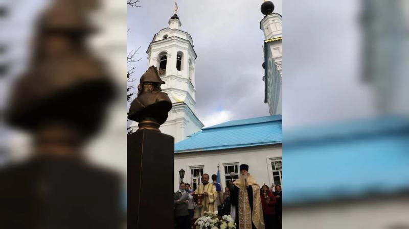 Памятник русскому флотоводцу Фёдору Ушакову появился в Калуге